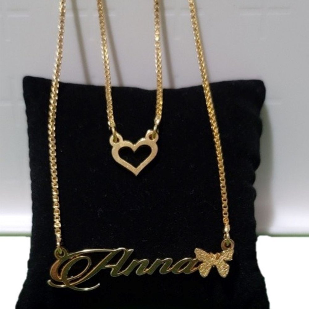 Necklace name "Anna"